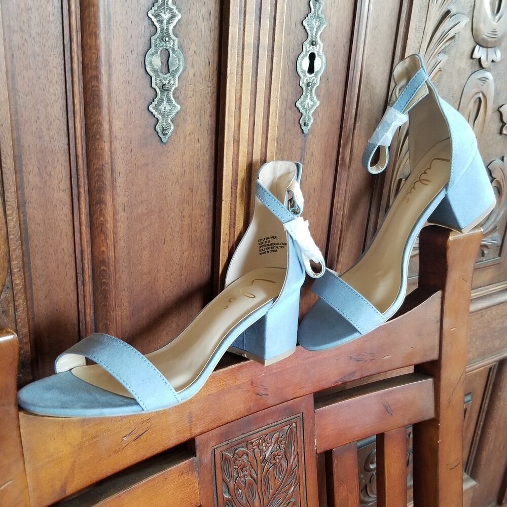 NWT Lulus Ankle Strap Heels